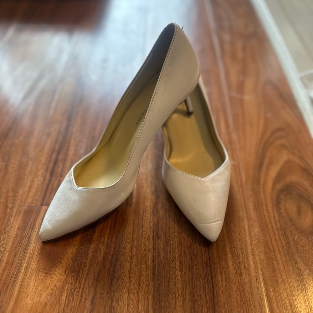 NO LONGER MADE Sarah Flint Classic White Perfect Pump 50 Heels